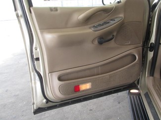 1999 Ford Expedition XLT Gardena, California 6