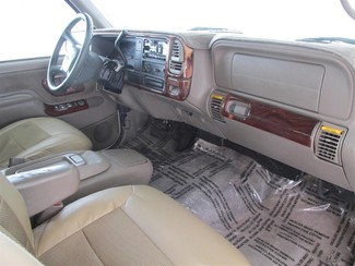 1999 GMC Suburban Gardena, California 7