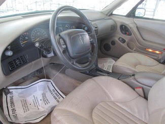 1999 Pontiac Bonneville SE Gardena, California 4