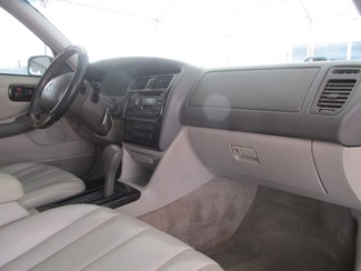 1999 Toyota Avalon XLS Gardena, California 8