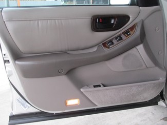 1999 Toyota Avalon XLS Gardena, California 9