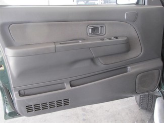 2000 Nissan Xterra SE Gardena, California 9