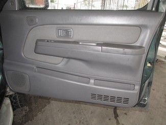 2000 Nissan Xterra SE Gardena, California 13