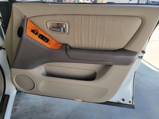 2001 Lexus RX 300 Gardena, California 13