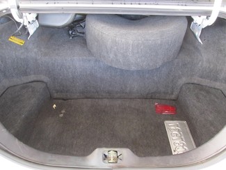 2001 Lincoln Town Car Cartier Gardena, California 10
