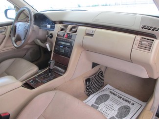 2001 Mercedes-Benz E320 Gardena, California 8