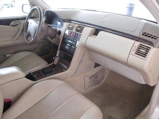 2001 Mercedes-Benz E320 Gardena, California 8