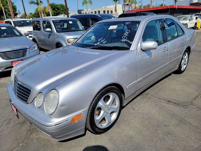 2002 Mercedes-Benz E320