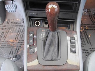 2003 BMW 325i Gardena, California 7