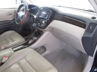 2003 Toyota Highlander Limited Gardena, California 8