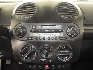 2003 Volkswagen New Beetle S Gardena, California 6