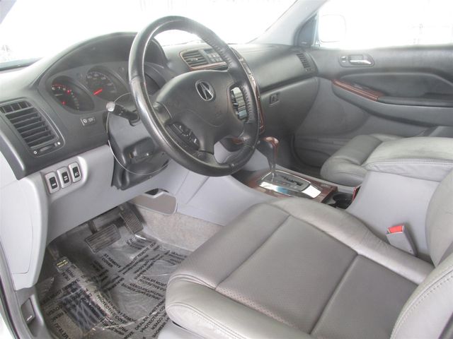 2004 Acura MDX Touring Pkg w/Navigation Gardena, California 4