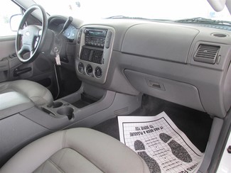 2005 Ford Explorer XLT Gardena, California 7