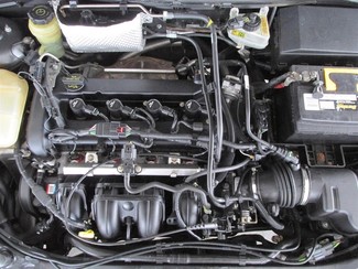 2005 Ford Focus SE Gardena, California 15