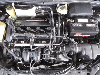 2005 Ford Focus SES Gardena, California 14