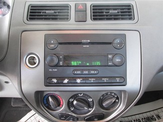 2005 Ford Focus SES Gardena, California 6