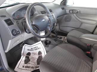 2005 Ford Focus SES Gardena, California 4