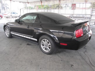 2005 Ford Mustang Deluxe Gardena, California 1