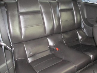 2005 Ford Mustang Deluxe Gardena, California 11