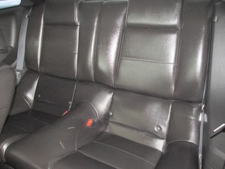2005 Ford Mustang Deluxe Gardena, California 10