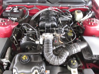 2005 Ford Mustang Deluxe Gardena, California 14