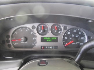 2005 Ford Taurus SEL Gardena, California 5