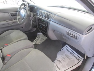 2005 Ford Taurus SE Gardena, California 7