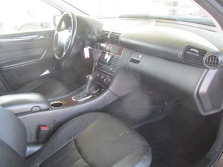 2005 Mercedes-Benz C320 3.2L Gardena, California 8