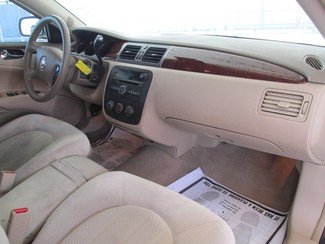 2006 Buick Lucerne CX Gardena, California 7