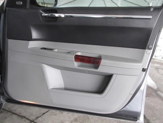 2007 Chrysler 300 Limited Gardena, California 13