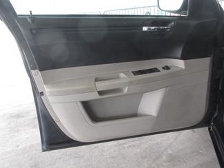 2007 Chrysler 300 Gardena, California 9