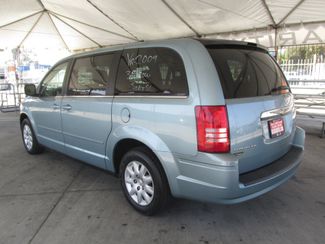 2009 Chrysler Town & Country LX Gardena, California 1