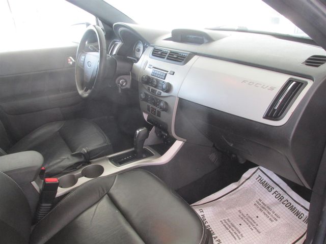 2009 Ford Focus SES Gardena, California 8