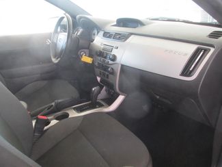 2009 Ford Focus SES Gardena, California 8
