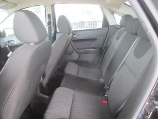 2009 Ford Focus SE Gardena, California 10