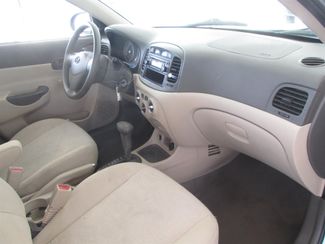 2009 Hyundai Accent Auto GLS Gardena, California 8