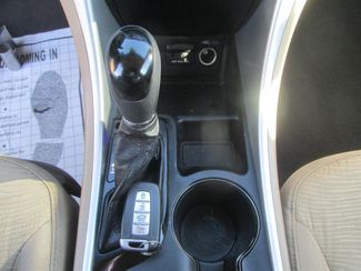 2011 Hyundai Sonata Hybrid Gardena, California 7