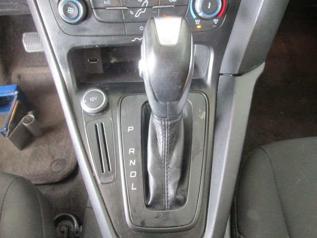 2016 Ford Focus SE Gardena, California 7