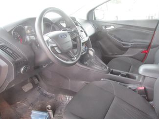 2017 Ford Focus SE Gardena, California 4