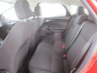 2017 Ford Focus SE Gardena, California 10