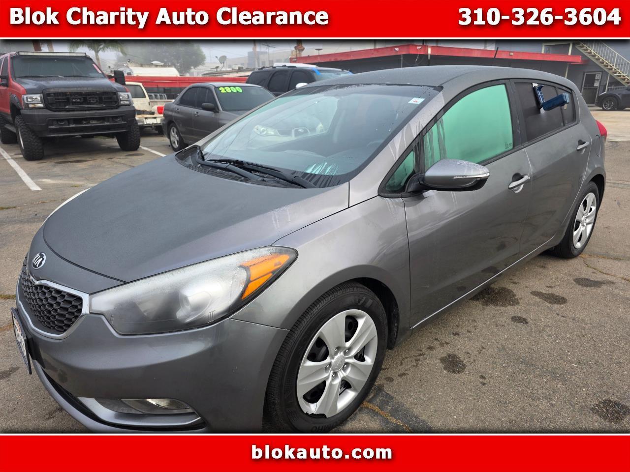 2016 Kia Forte 5-Door LX